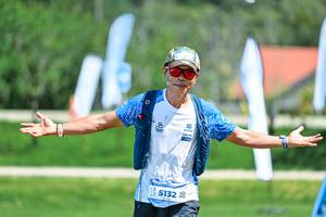 BIB: 5132
                            <button type="button" onclick="openModal(25038446)" class="btn btn-primary btn-sm float-right btn-popup" data-toggle="modal" data-target=".modal-high-quality">
                        <i class="fas fa-shopping-cart"></i> Add to Cart
                    </button>
                                            <button type="button" onclick="isThisMe(25038446, true)" class="btn btn-success btn-sm float-right btn-popup btn-isme hidden" data-toggle="tooltip" data-placement="bottom" title="นี่คือรูปของคุณใช่ไหม คลิกที่นี่เพื่อเอาเข้าอัลบั้ม">
                        <i class="fas fa-plus"></i> Add to album
                    </button>
                    <button type="button" onclick="isThisMe(25038446, false)" class="btn btn-warning btn-sm float-right btn-popup btn-isnotme hidden">
                        <i class="fas fa-ban"></i> Remove from album
                    </button>